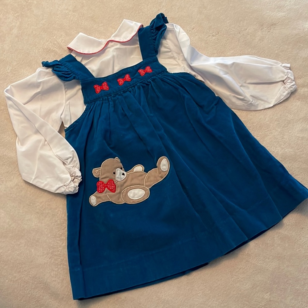 Vintage pinwale corderoy jumper w/white long sleeved blouse, size 4